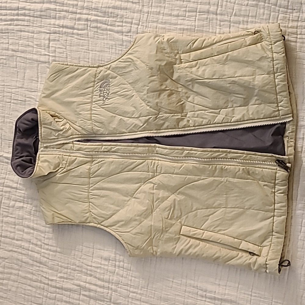 North Face creme vest